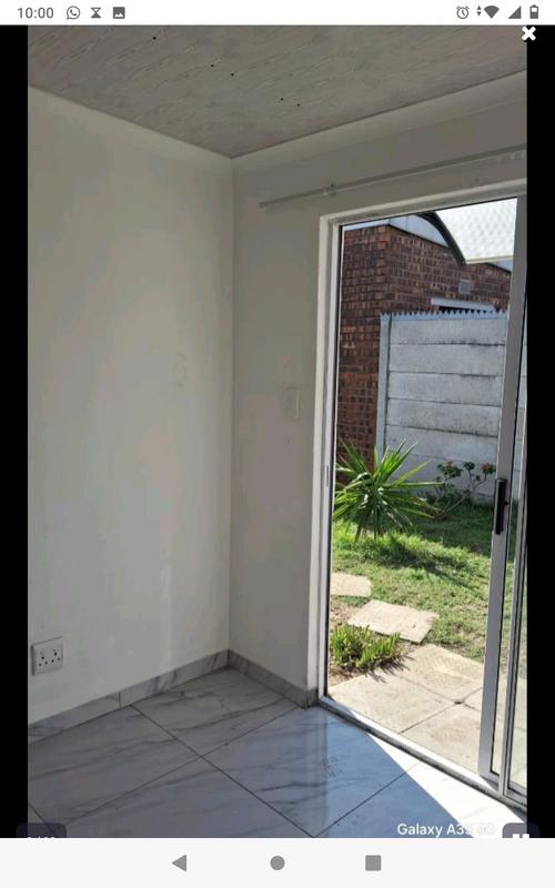 To Let 1 Bedroom Property for Rent in Ruyterwacht Western Cape